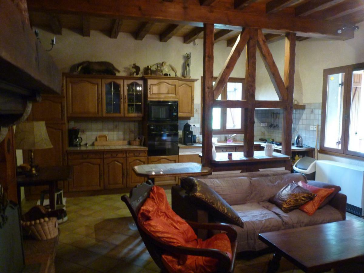 Gite Familial Fouga Bareilles Esterno foto