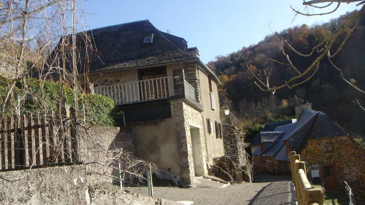 Gite Familial Fouga Bareilles Esterno foto