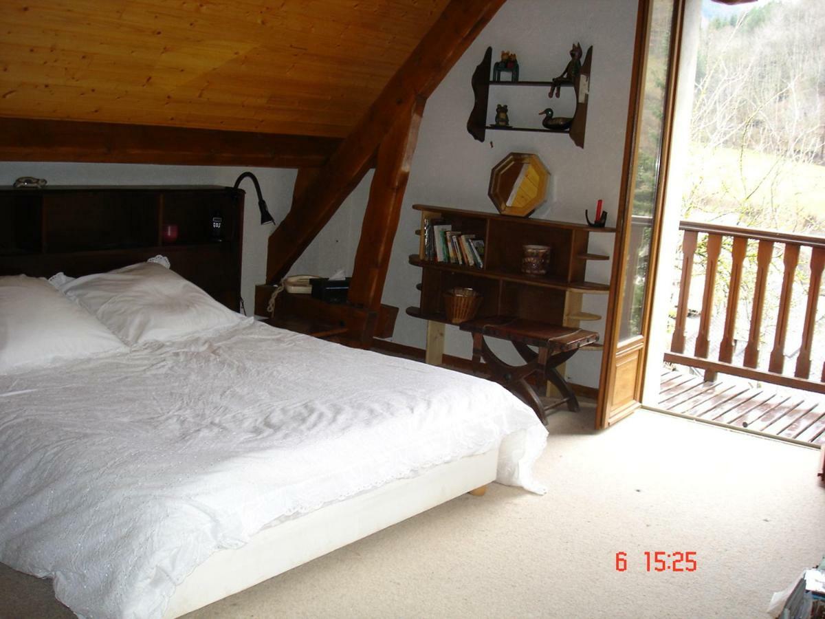 Gite Familial Fouga Bareilles Esterno foto